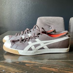 Onitsuka Tiger leather kicks